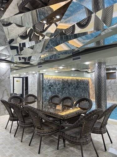 Hayat Plaza Hotel & Spa