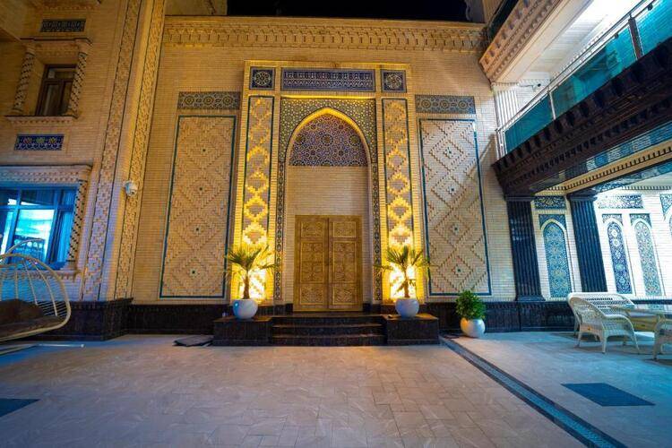 Shohjahon Palace