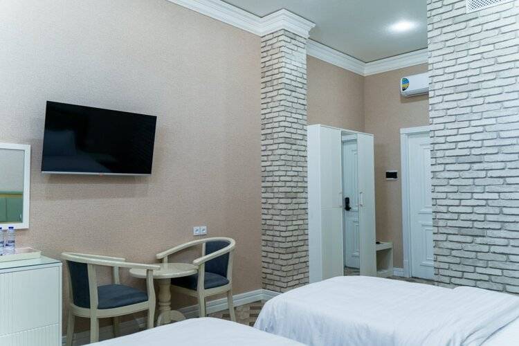 Ayniу Hotel