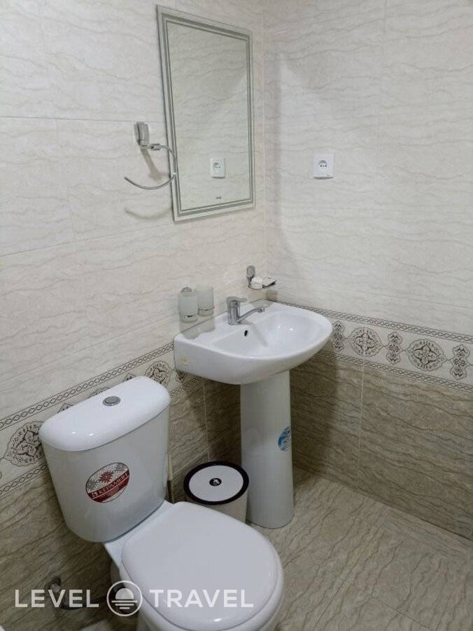 Изображение отеля 8