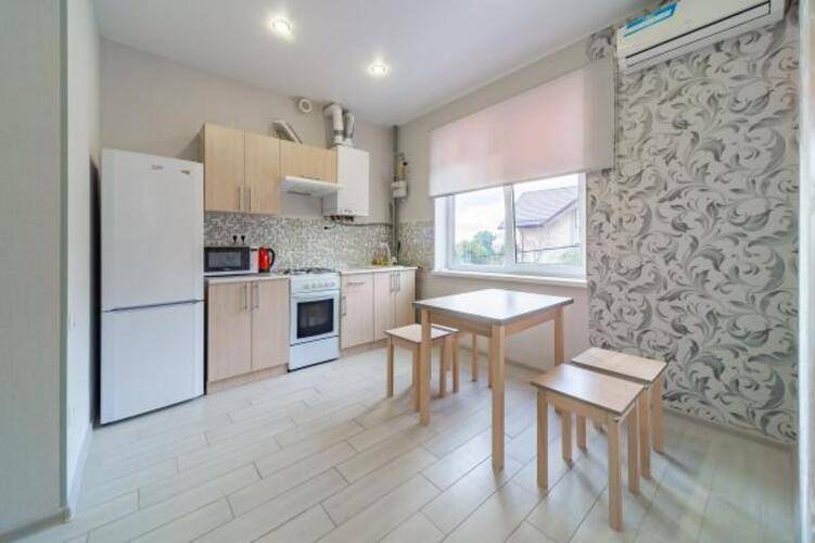 Location Apartments (Локейшен Апартментс) На Улице Каспийская