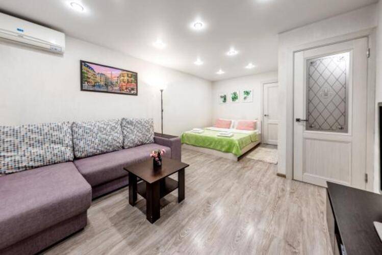 Sun City Apartment (Сан Сити Апартмент) На Улице Островского