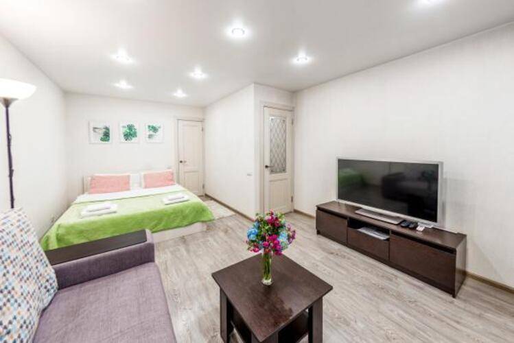 Sun City Apartment (Сан Сити Апартмент) На Улице Островского