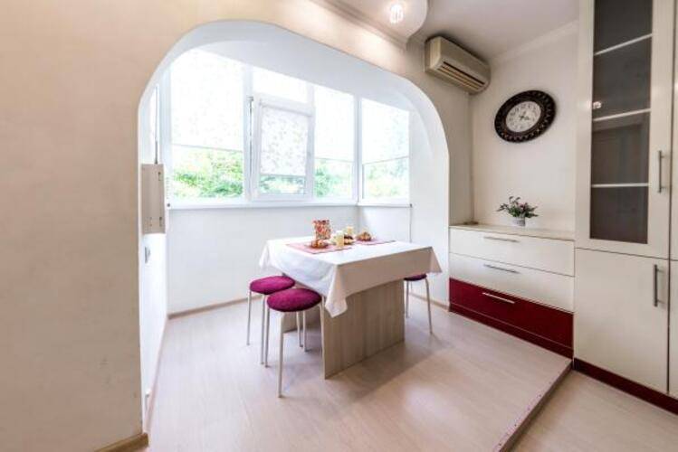 Sun City Apartment (Сан Сити Апартмент) На Бульваре Цветной