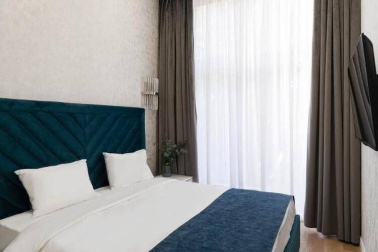 Emerald Apart Hotel By Provence (Эмеральд)