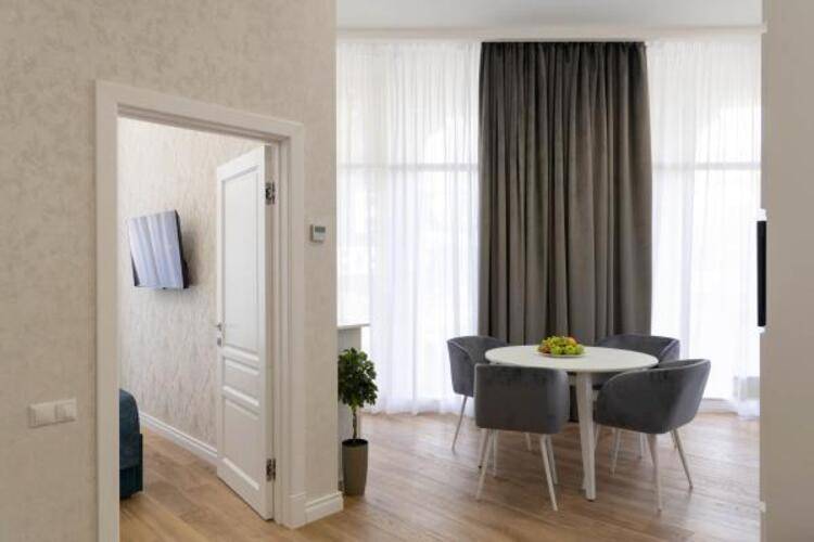 Emerald Apart Hotel By Provence (Эмеральд)