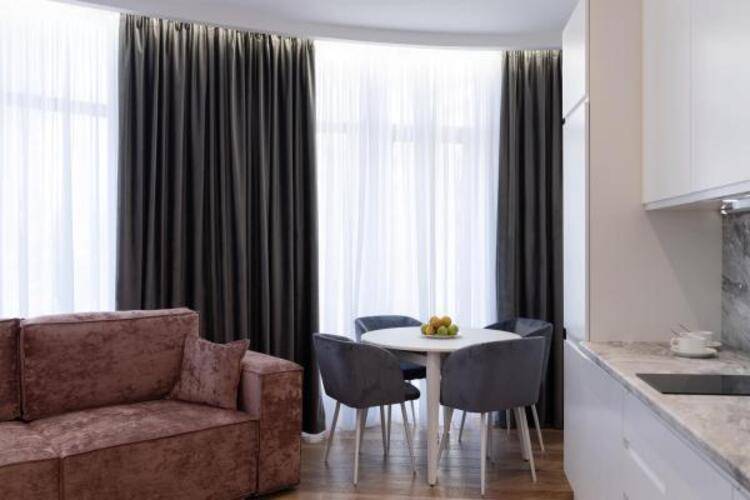 Emerald Apart Hotel By Provence (Эмеральд)