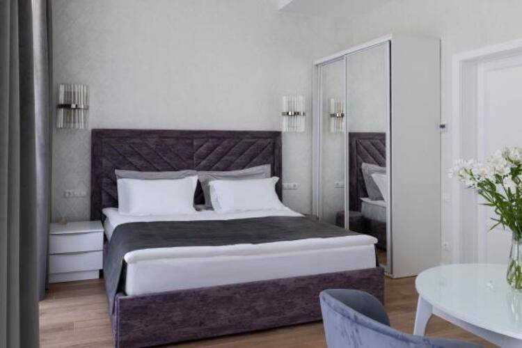 Emerald Apart Hotel By Provence (Эмеральд)