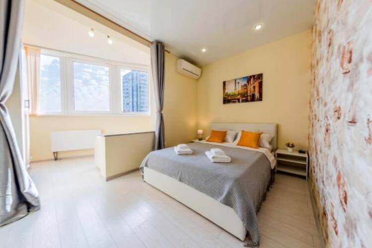 Sun City Apartment (Сан Сити Апартмент) На Улице Виноградная 22/1б