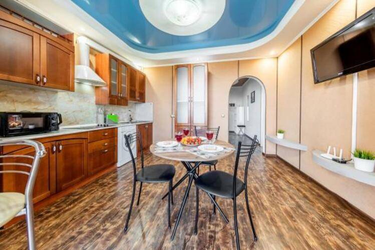 Sun City Apartment (Сан Сити Апартмент) На Улице Виноградная 2/3