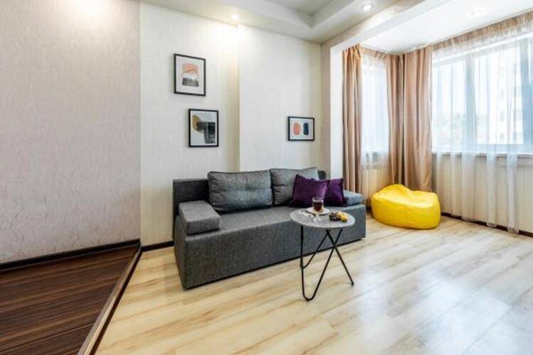 Sun City Apartment (Сан Сити Апартмент) На Улице Виноградная 2/3