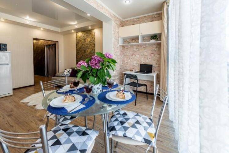 Sun City Apartment (Сан Сити Апартмент) На Улице Виноградная 2/3