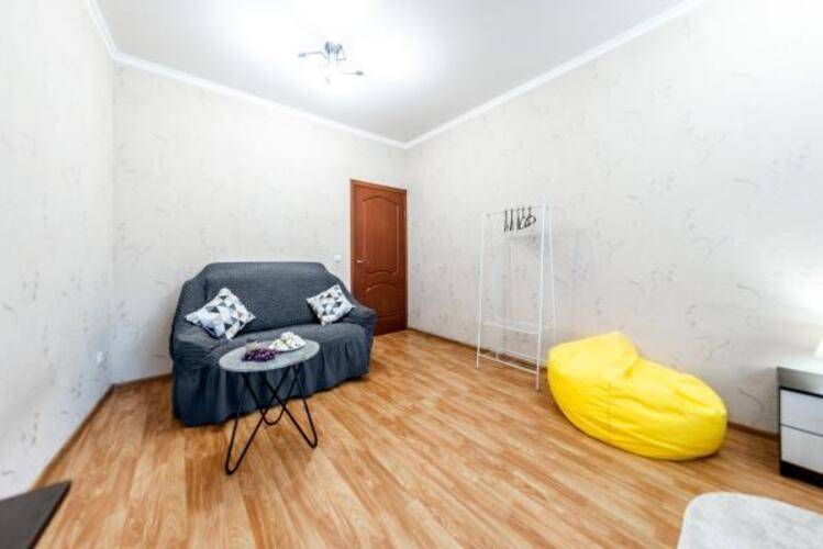 Sun City Apartment (Сан Сити Апартмент) На Улице Горького 87/1
