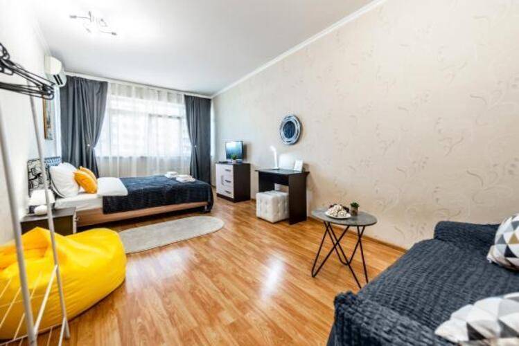 Sun City Apartment (Сан Сити Апартмент) На Улице Горького 87/1