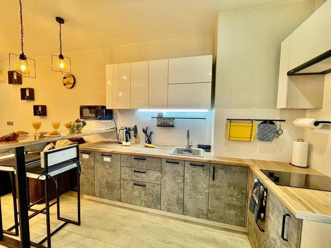 Sun City Apartment (Сан Сити Апартмент) На Улице Горького 24