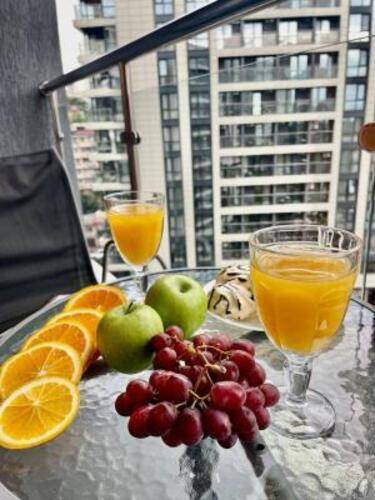 Sun City Apartment (Сан Сити Апартмент) На Улице Горького 24