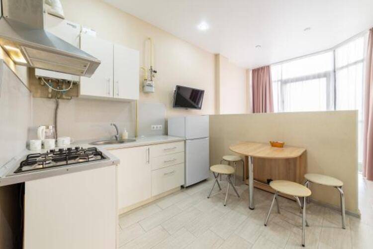 Deluxe Apartment (Делюкс Апартамент) На Улице Садовая