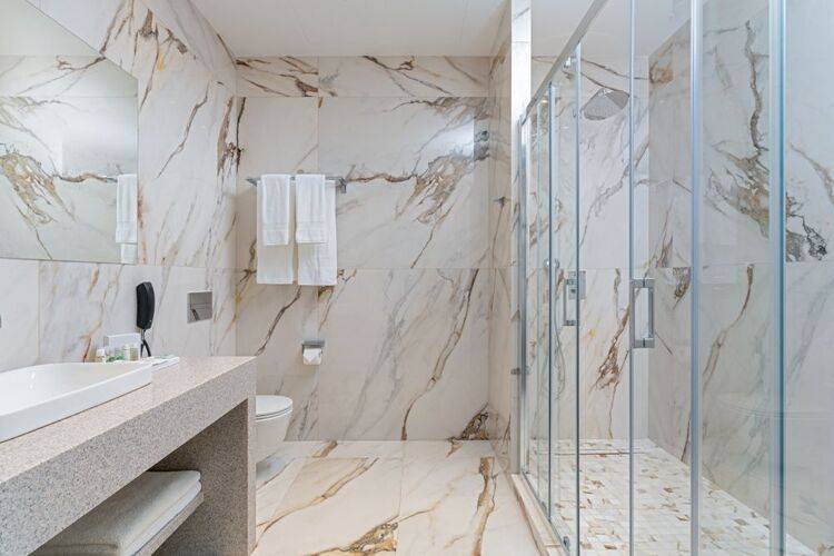 Luciano Wellness & Spa Foros