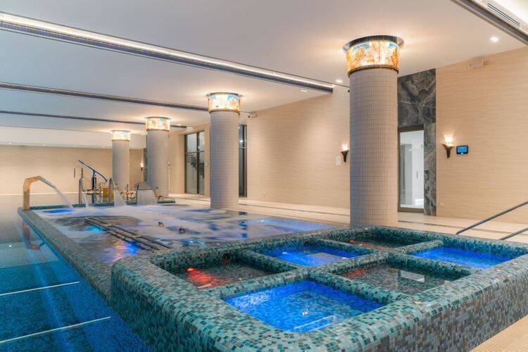 Luciano Wellness & Spa Foros