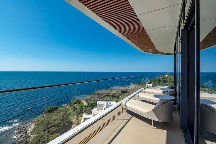 Luciano Wellness & Spa Foros