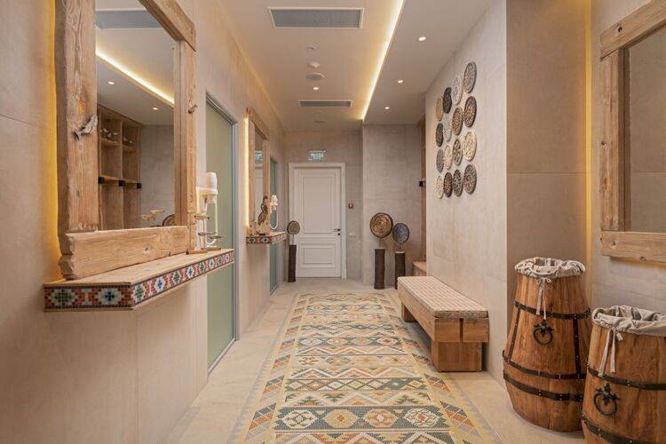 Luciano Wellness & Spa Foros