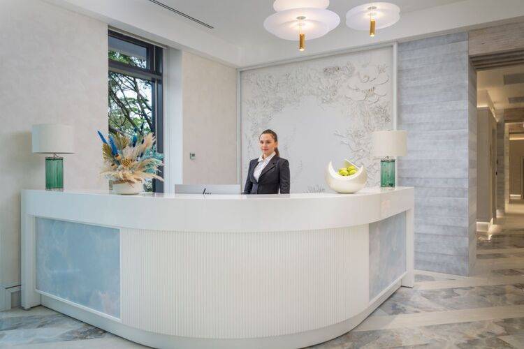 Luciano Wellness & Spa Foros