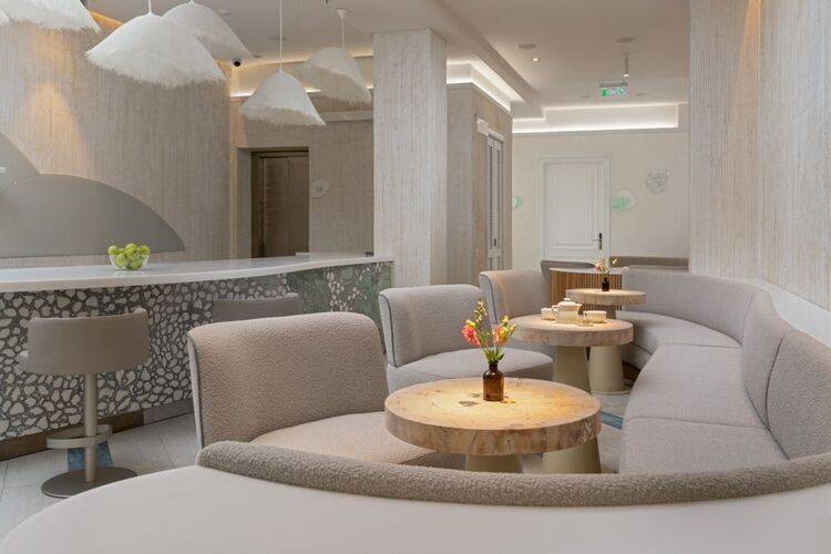 Luciano Wellness & Spa Foros
