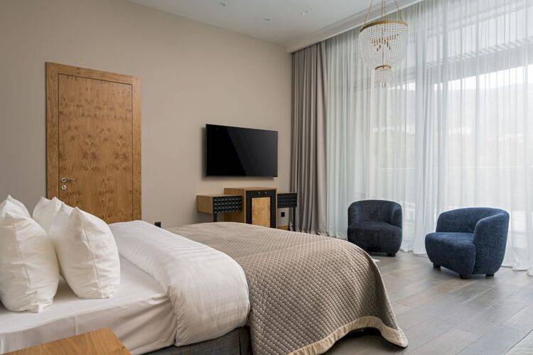 Luciano Wellness & Spa Foros