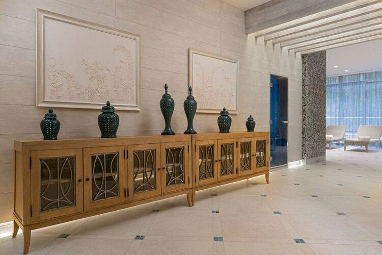 Luciano Wellness & Spa Foros