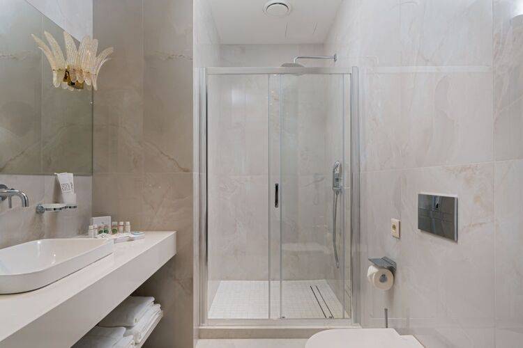 Luciano Wellness & Spa Foros