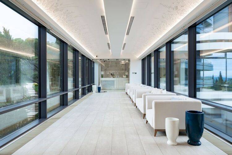Luciano Wellness & Spa Foros