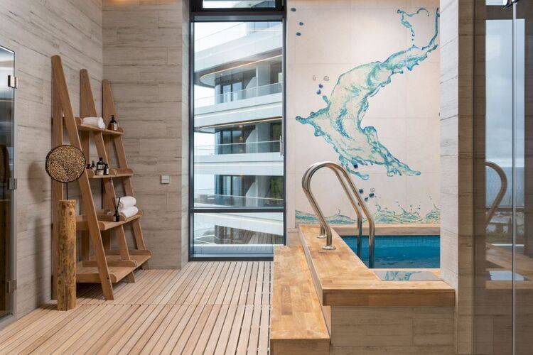 Luciano Wellness & Spa Foros