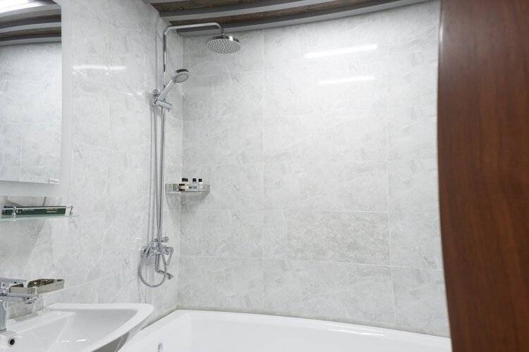 Mir Luxe Plaza Hotel