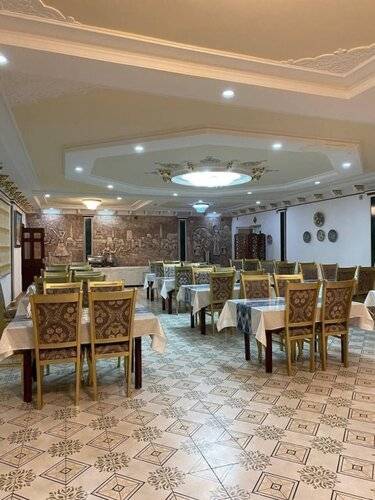Navruz Hotel