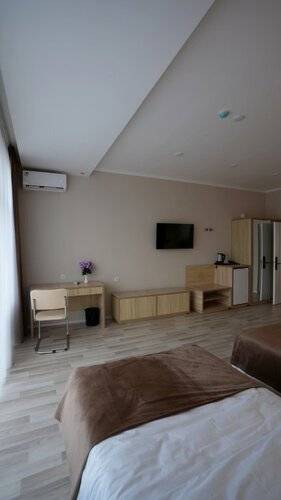 Shosh Modern Hotel