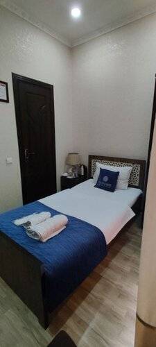 Sapphire Hotel