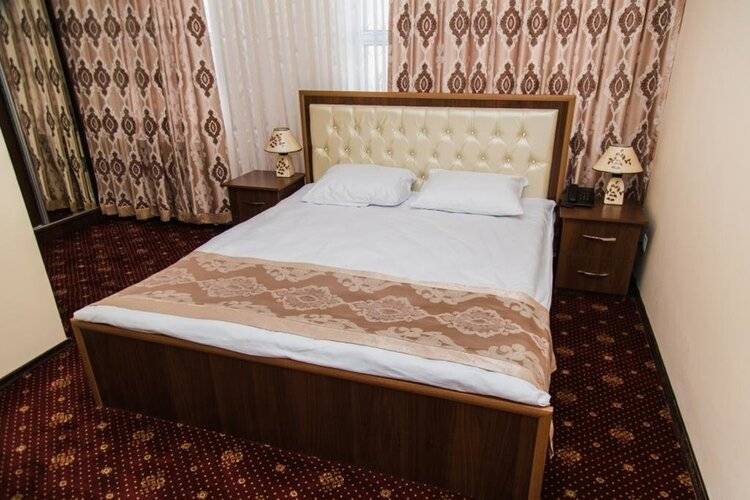 Отель Art