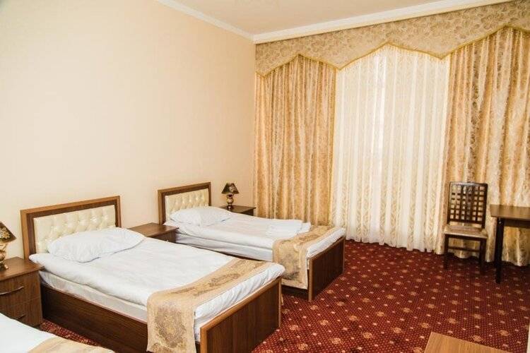 Отель Art