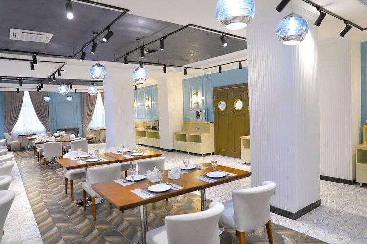 Green Park Hotel