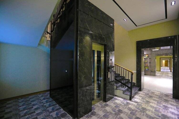Green Park Hotel