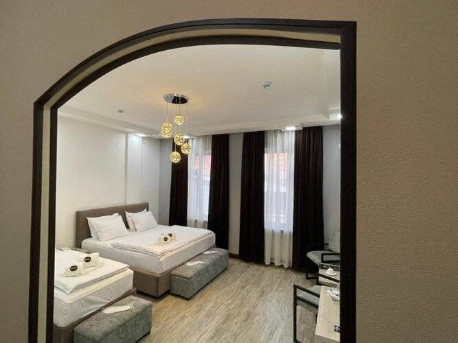 Shosh Palace Hotel