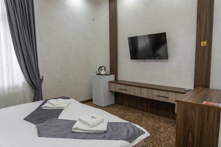 Rayyan Hotel