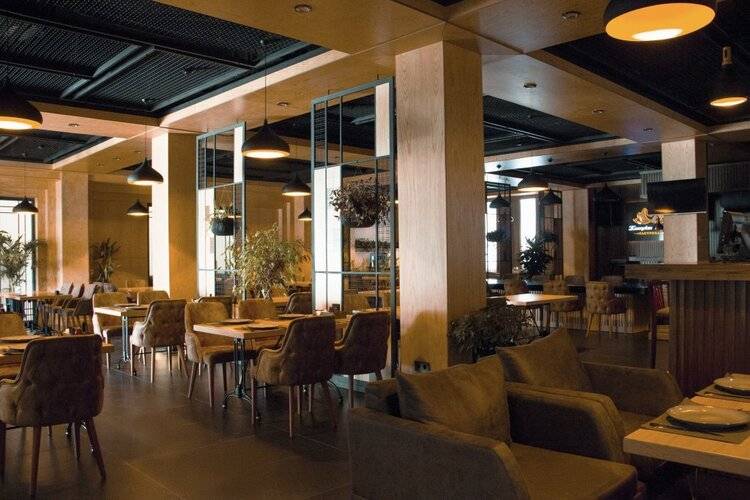 Wyndham Garden Hotel