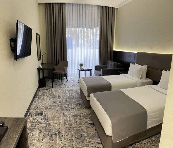 Huvaydo Hotel