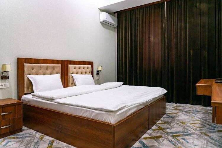 Macan Terrace Hotel