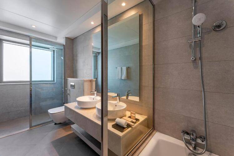 Park Regis By Prince Dubai Islands