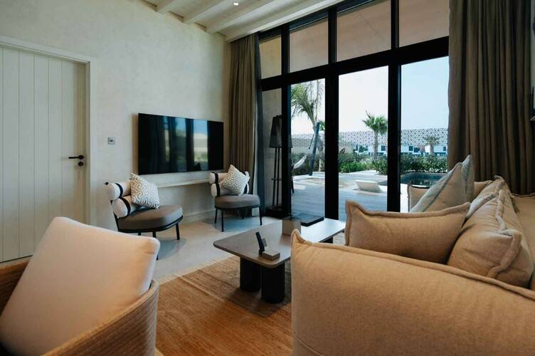 Bab Al Nojoum Beach Resort & Villas Hudayriyat Island