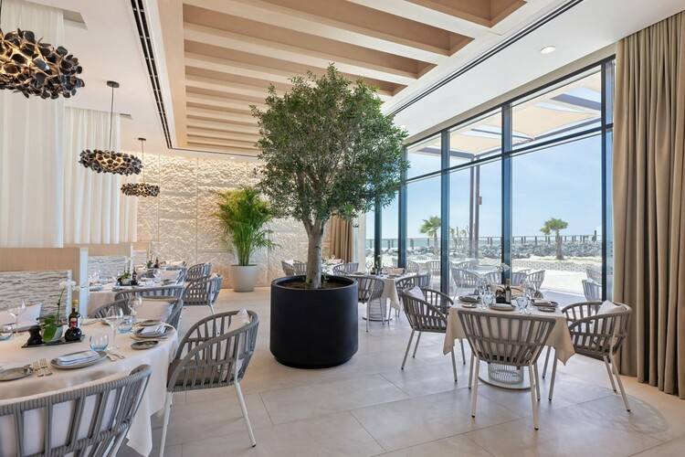 Bab Al Nojoum Beach Resort & Villas Hudayriyat Island