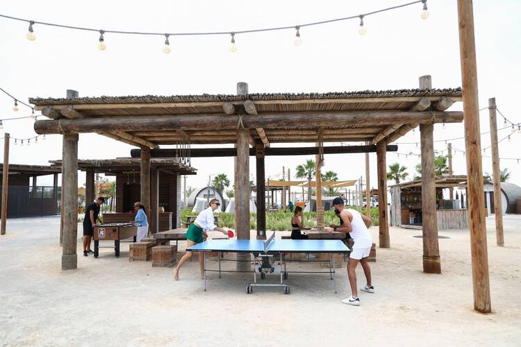 Bab Al Nojoum Beach Resort & Villas Hudayriyat Island