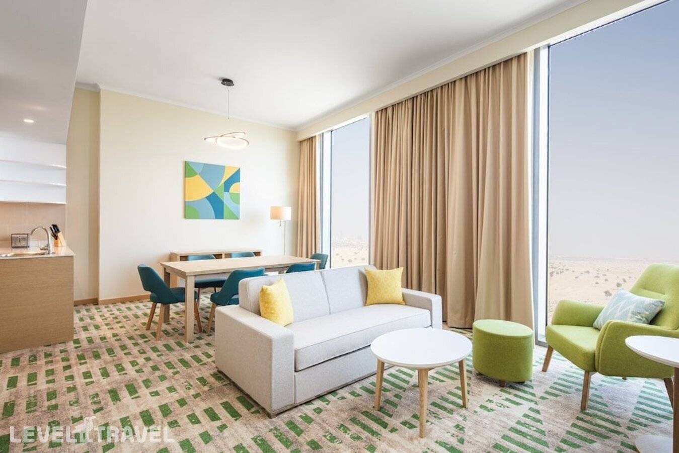 фотографии отеля Holiday Inn & Suites Science Park в ОАЭ(Аль Барша) - фото №2